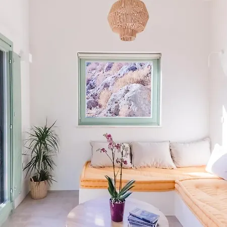 Petra Boutique Villa *